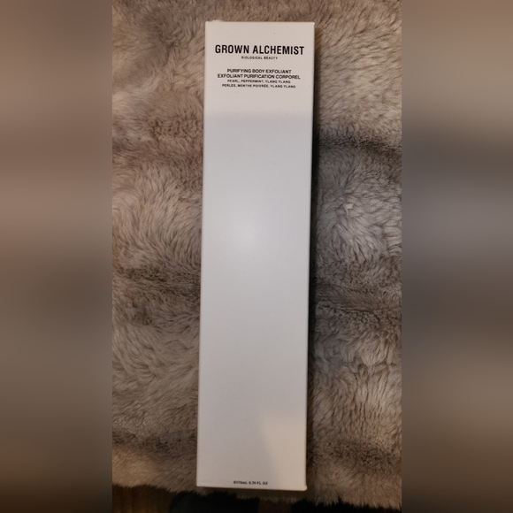 Grown Alchemist Purifying Body Exfoliator - Picture 4 of 7